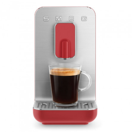 SMEG BCC01RDMEU Автоматическая кофемашина, красный матовый