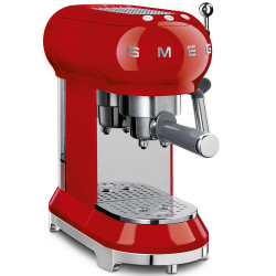 Кофемашина-эспрессо SMEG ECF01RDEU